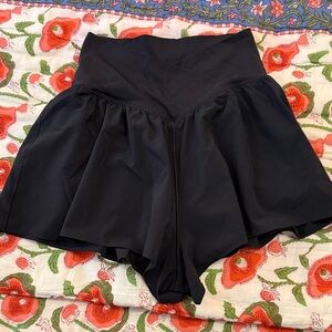Aerie Black Flowy High-Waisted Skorts